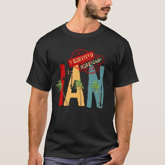 Ich habe den Hurrikan Ian überlebt T-Shirt (Vorderseite)