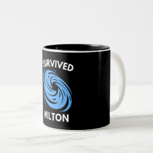 Ich habe den Hurrikan Milton überlebt Zweifarbige Tasse