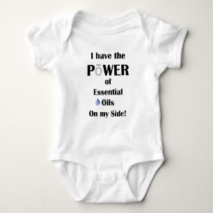 Ich habe den Power von ätherischen Ölen auf meiner Baby Strampler