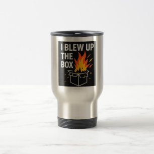 Ich habe die Tasse des Kaffees aufgeblasen