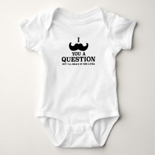 Ich habe eine Frage, aber ich rasiere mich. Baby Strampler