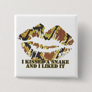 Ich habe eine Schlange Brown und Gold Print geküss Button