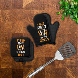 Ich habe Fertigkeiten über die Grills-Helle-Typogr Ofenhandschuh & Topflappen-Set