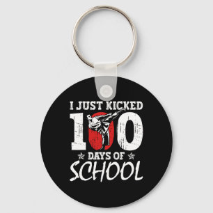 Ich habe gerade 100 Tage Schulsport Karate gemacht Schlüsselanhänger