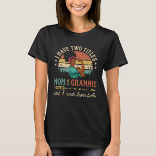 Ich habe zwei Titel Mama und Grammie afrikanische  T-Shirt