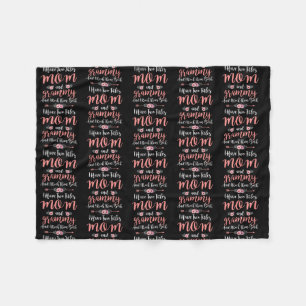 Ich habe zwei Titel Mama und graue, lustige Mütter Fleecedecke