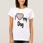 Ich höre meinen Hund - das Foto deines Haustieren T-Shirt<br><div class="desc">Dieser lustige T - Shirt lasse Ihnen zu zeigen, wie viel Sie Liebe Ihrem Hund! Das Shirt verfügt über einen mitreißenden, herzförmigen Foto-Rahmen, in dem Sie ein Foto Ihres eigenen Hundes hochladen können. Hundeliebhaber werden mit diesem lustigen, anpassbaren T - Shirt in Liebe geraten, der es Ihnen erlaubt, Ihr eigenes...</div>