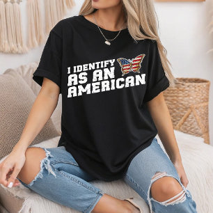 Ich identifiziere mich als amerikanische Schmetter T-Shirt