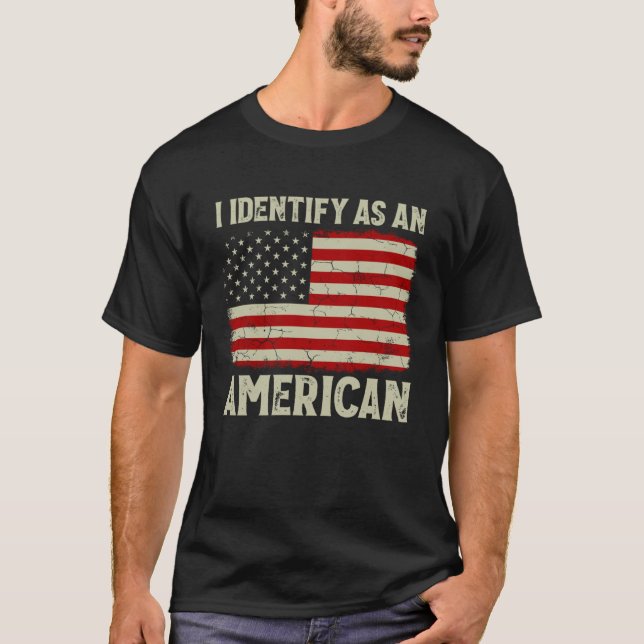 Ich identifiziere mich als amerikanisches Vintages T-Shirt (Vorderseite)