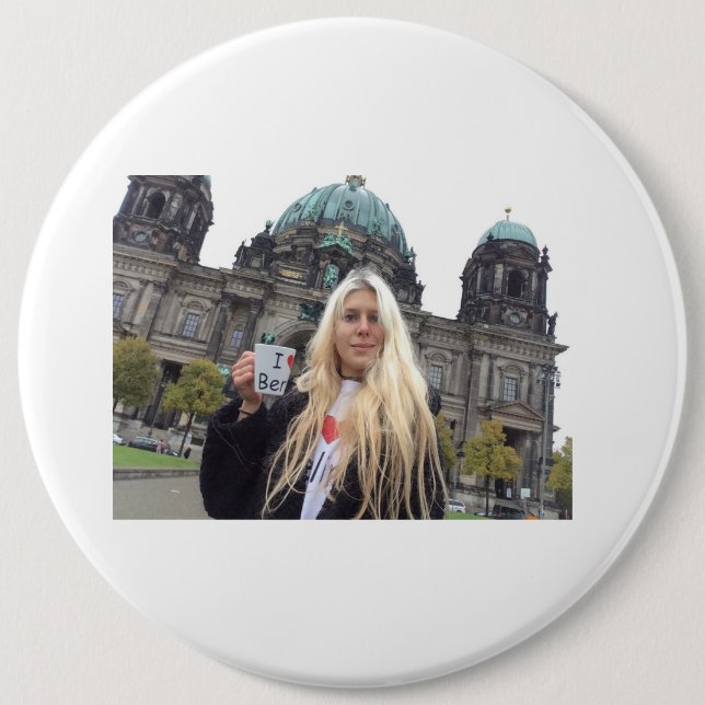 Ich in den Bewohner von BerlinDom!!!!! Button (Vorderseite)