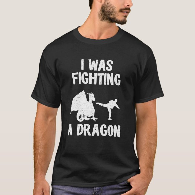 Ich kämpfte einen Drachen nach der Operation Erhol T-Shirt (Vorderseite)
