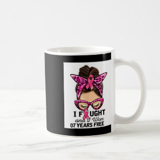 Ich kämpfte und ich gewann 7 Jahre frei Messy Bun Kaffeetasse
