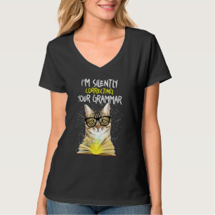 Ich korrigiere stillschweigend Ihr Grammatikbuch T-Shirt