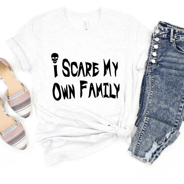 Ich kümmere mich um meine eigene Familie Sarcasm F T-Shirt (Von Creator hochgeladen)