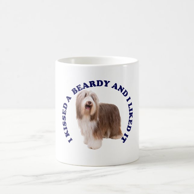 Ich küsste eine bärtige Collie Kaffeetasse (Mittel)