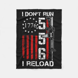 Ich laufe nicht, ich lade nach - USA-Gewehrflagge Fleecedecke