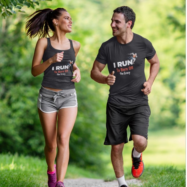 Ich laufe, um den verrückten T - Shirt abzubrennen (Von Creator hochgeladen)