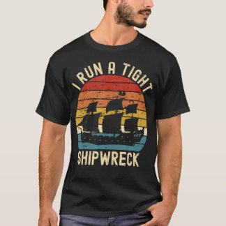 Ich leite ein strenges Schiffswrack Lustiges Vinta T-Shirt
