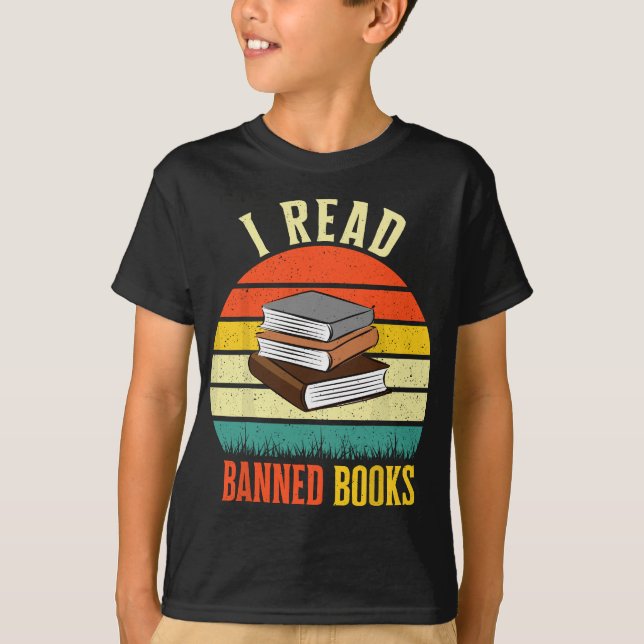 Ich lese verbotene Bücher Retro-Literatur Rainbow  T-Shirt (Vorderseite)