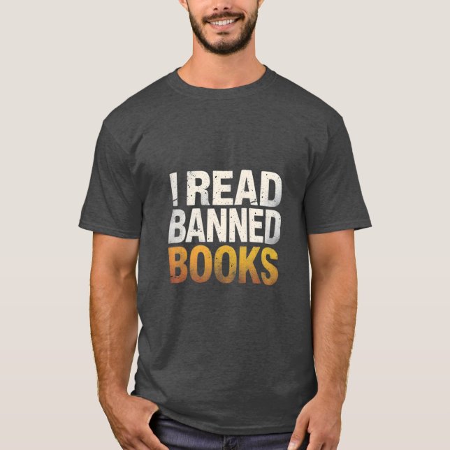 Ich lese verbotene Bücher T-Shirt (Vorderseite)