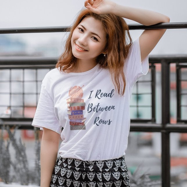 Ich lese zwischen den Reihen Häkeln Stricken Buchl Tri-Blend Shirt (Von Creator hochgeladen)