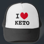 Ich liebe den LKW-Hut für Ketogener Diät-Fans Truckerkappe<br><div class="desc">Ich liebe es,  LKW-Hut für Ketogene Diätfans zu fahren. Benutzerdefiniertes Template für Ketogenese-Diätfolger. Coole Geschenkidee für Freunde,  Familie,  Koch,  kochen etc. Personalisieren Sie diese Kappe mit Ihrem eigenen Lieblingstext optional. Rotes Herz kann jede Farbe haben.</div>