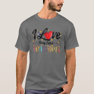 Ich Liebe, die Oma-Geschenk genannt wird für Coole T-Shirt