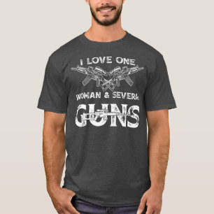 Ich Liebe eine Frau mehrere Waffen T-Shirt