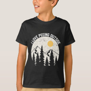 Ich liebe es, draußen zu pinkeln, lustiges Camping T-Shirt