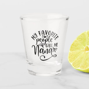 Ich Liebe ist Oma Schnapsglas