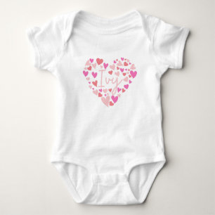 Ich Liebe Ivy Herzen in rosa Baby Strampler