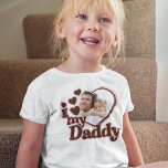 Ich Liebe mein Daddy Daughter Pink Brown Foto Kleinkind T-shirt<br><div class="desc">Das perfekte Outfit für ein Kind zum Geburtstag oder zum Geburtstag von Papa! Fügen Sie ein niedliches Foto von ihnen beide zusammen für ein personalisiertes Geschenk Papa ist sicher,  Liebe zu finden</div>
