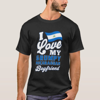 Ich Liebe Mein Grumpy Nicaraguan Boyfriend T-Shirt