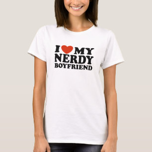 Ich Liebe mein Nerdy Boyfriend T-Shirt