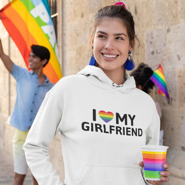 Ich Liebe meine Freundin Hoodie (Von Creator hochgeladen)