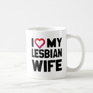 ICH LIEBE MEINE LESBISCHE FRAU -.png Tasse