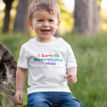 Ich Liebe meine neurotypische Mama Funny Autismus  Kleinkind T-shirt<br><div class="desc">Ich Liebe,  mein neurotypisches Zitat von Mama Spaß ist in farbigen Texten auf diesem lustigen Autismus Kinder T - Shirt geschrieben. Ein niedliches autistisches Kleinkind-Tee für ein neurovielfältiges Kind. Förderung der Neurovielfalt bei Menschen.</div>