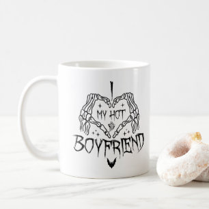 Ich liebe meinen heißen Freund Halloween-Skelett L Kaffeetasse