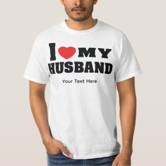Ich liebe meinen Mann Text mit rotem Herzsymbol T-Shirt