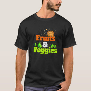 Ich liebe Obst und Gemüse  Vegetarier  Werde Vegan T-Shirt