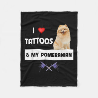 Ich Liebe Tattoos und mein Spitz Hund Mama Vater K Fleecedecke