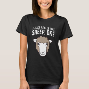 Ich mag Schafe sehr gerne Niedliche Schafe. T-Shirt
