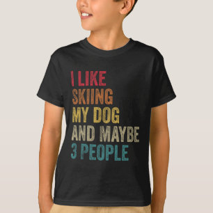 Ich mag Skifahren mit meinem Hund und vielleicht 3 T-Shirt