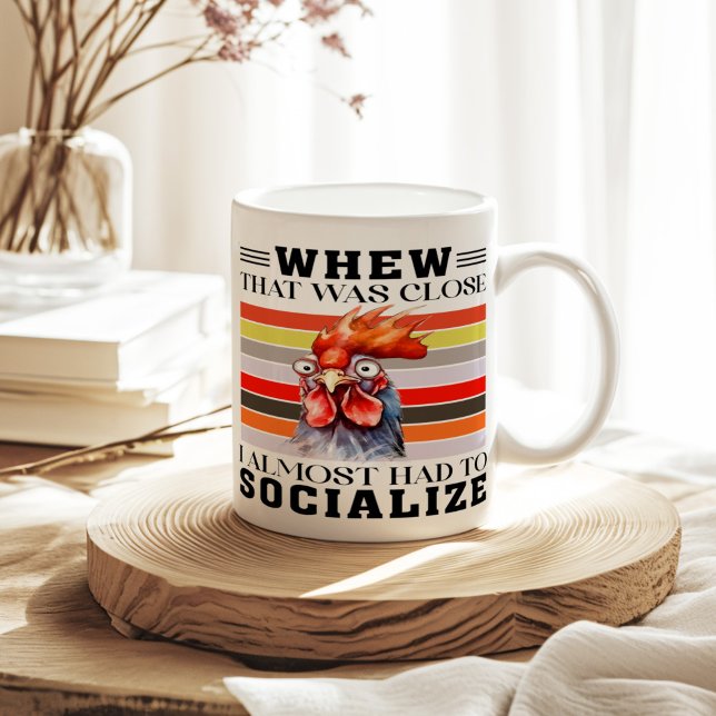 Ich musste fast die Funny Sarcastic sozialisieren Kaffeetasse (I Almost Had to Socialize Funny Sarcastic Coffee Mug on a sunny neutral boho kitchen table.)