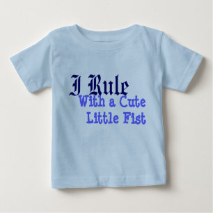 Ich ordne mit einer CuteLittle Faust an Baby T-shirt