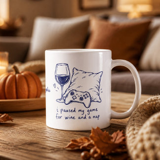 Ich pausierte mein Spiel für Wein und ein Nickerch Kaffeetasse