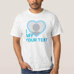 Ich schätze meine anpassbaren Foto-Texthemden T-Shirt<br><div class="desc">Erstellen Sie Ihren eigenen hellblauen I Liebe My Foto Text T - Shirt mit diesem modernen und lustigen Shirt Vorlage mit einem coolen modernen sans serf Schriftart und Freundin, Ehefrau, Freund oder Ehemann Foto in ein riesiges rotes Herz. Fügen Sie Ihr eigenes Foto, Ihren Namen oder einen personalisierten Text hinzu....</div>