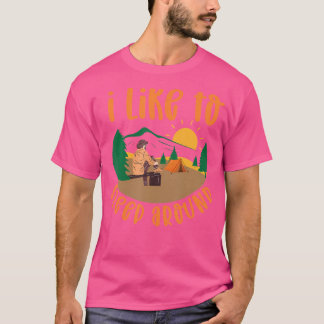 Ich schlafe gerne im Freien um das Camping Adventu T-Shirt