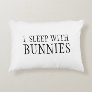 Ich schlafe mit Bunnies Kissen