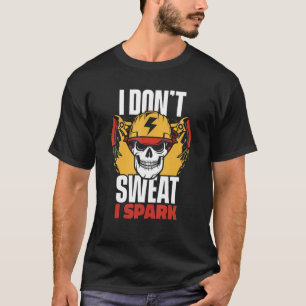 Ich schwitze nicht, dass ich einen elektrischen In T-Shirt